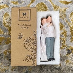 🆕 BUTILIVEEN Dad & Adult Daughter Figurine 8 inch Resin Statue Collectible Gift